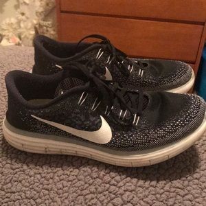 Nike Free Rn Distance